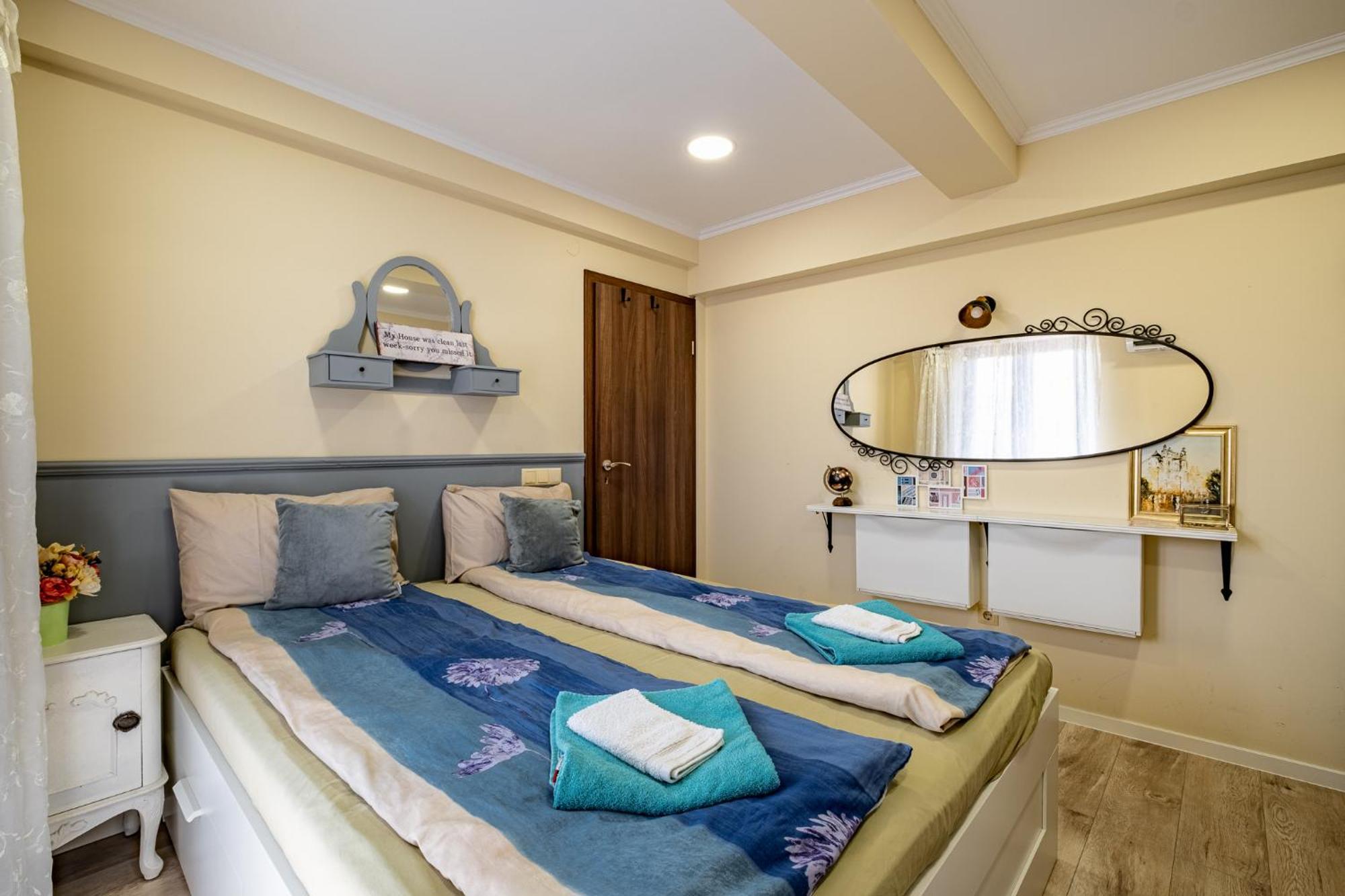 Historic Central Place With Paid Parking Varna Exterior foto