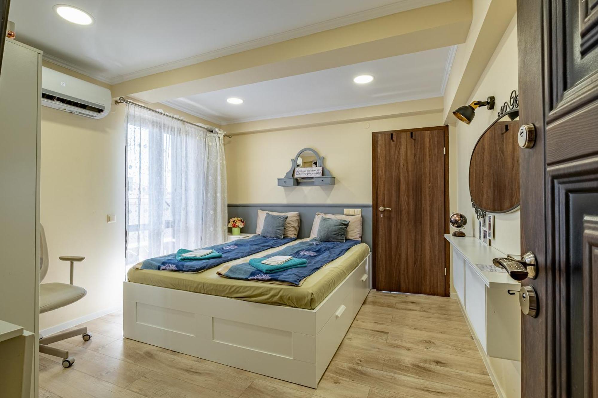 Historic Central Place With Paid Parking Varna Exterior foto