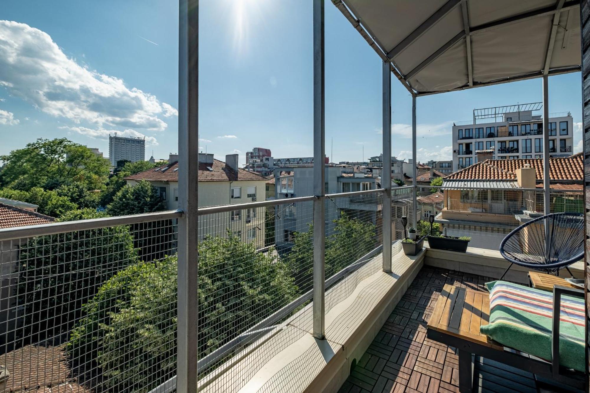 Historic Central Place With Paid Parking Varna Exterior foto